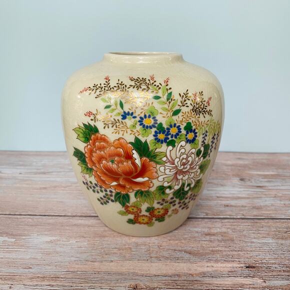 Satsuma Crackle Glaze Japanese Vase - Picture 1 of 5